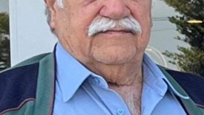 Otomobilin çarptığı 82 yaşındaki adam hayatını kaybetti.