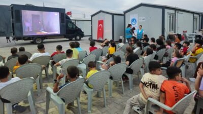 Ali Aladağ…:Malatya Olay…:
Depremin vurduğu Malatya’da Konteyner Kentte kalan çocuklar için