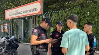 Ali Aladağ…:Malatya Olay…:
Günün güzel haberi...Malatya Polisi yeni eğitim ve öğretim
