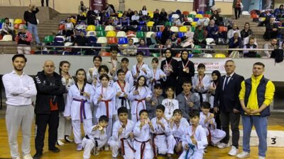 Ali Aladağ…:Malatya Olay…:
Cumhuriyet Bayramımızın 101.yıldönümün de Taekwon-do şampiyonası da vardı.