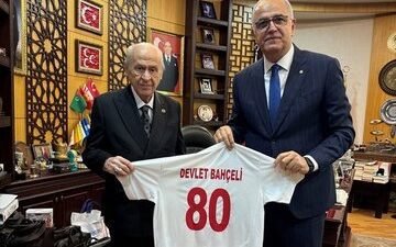 Ali Aladağ…:Malatya Olay…:
Son dakika...Günün haberi...Milliyetçi Hareket Partisi Genel Başkanı Devlet