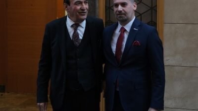 Ali Aladağ…:Malatya Olay…:
Olmaz-tutmaz-yaşamaz tabela da kalır denildi? Söylenmedik söz edilmedik