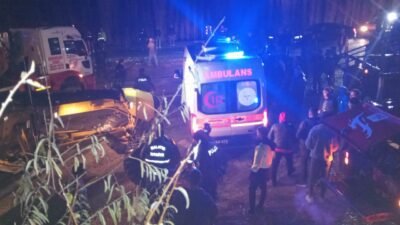 Malatya'da Feci trafik kazasında 1 polis şehit oldu 1 polis