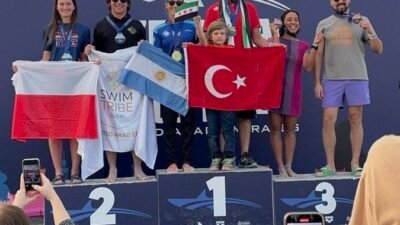 Ali Aladağ…:Malatya Olay…:
Uluslararası açık deniz yüzme şampiyonası Oceanman'de mücadele eden