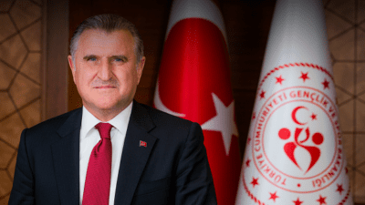 Ali Aladağ…:Malatya Olay…:
Siyasette sıcak günler yaşanıyor...AK Parti Malatya İl Gençlik