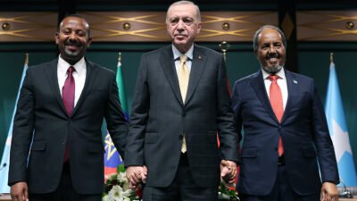 Ali Aladağ...:Malatya Olay...:
Cumhurbaşkanı Recep Tayyip Erdoğan, Somali Cumhurbaşkanı Hasan Şeyh