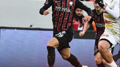 Ali Aladağ…:Malatya Olay…:
Son dakika…Sıcak haber…Ahlatcı Çorum FK ile Yeni Malatyaspor