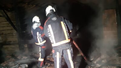 Ali Aladağ…:Malatya Olay…:
Son dakika…Sıcak haber...Malatya’nın Cevherizade Mahallesi Özden Sokakta bulunan