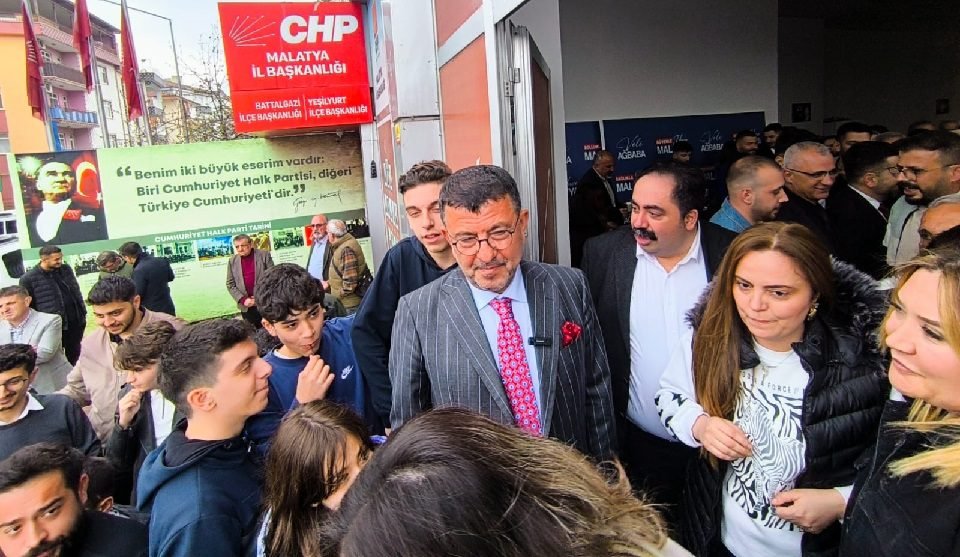 Ali Aladağ…: Malatya Olay…:
Cumhuriyet Halk Partisi (CHP) Malatya Milletvekili Veli