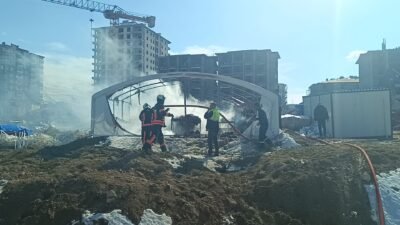 Ali Aladağ…:Malatya Olay…:
Son dakika…Sıcak haber…Alev ve dumanlar gök yüzünü kapladı...Malatya’da