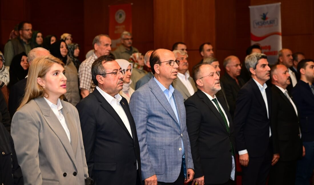 Uğur Hanbey Aladağ...:Malatya Olay...:
Yeşilyurt Belediye Başkanı Prof. Dr.İlhan Geçit, Mehmet