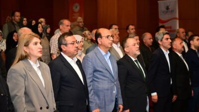 Uğur Hanbey Aladağ...:Malatya Olay...:
Yeşilyurt Belediye Başkanı Prof. Dr.İlhan Geçit, Mehmet