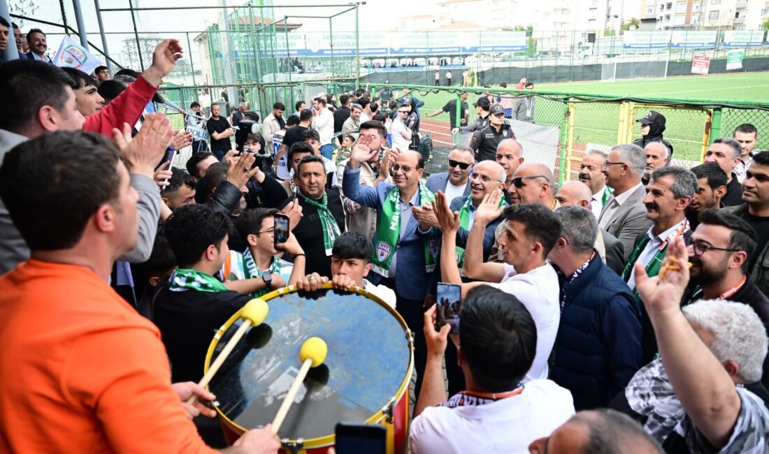 Ali Aladağ…:Malatya Olay…:
Son dakika…Sıcak haber…Artık Malatya'nın 3. lig de takımı