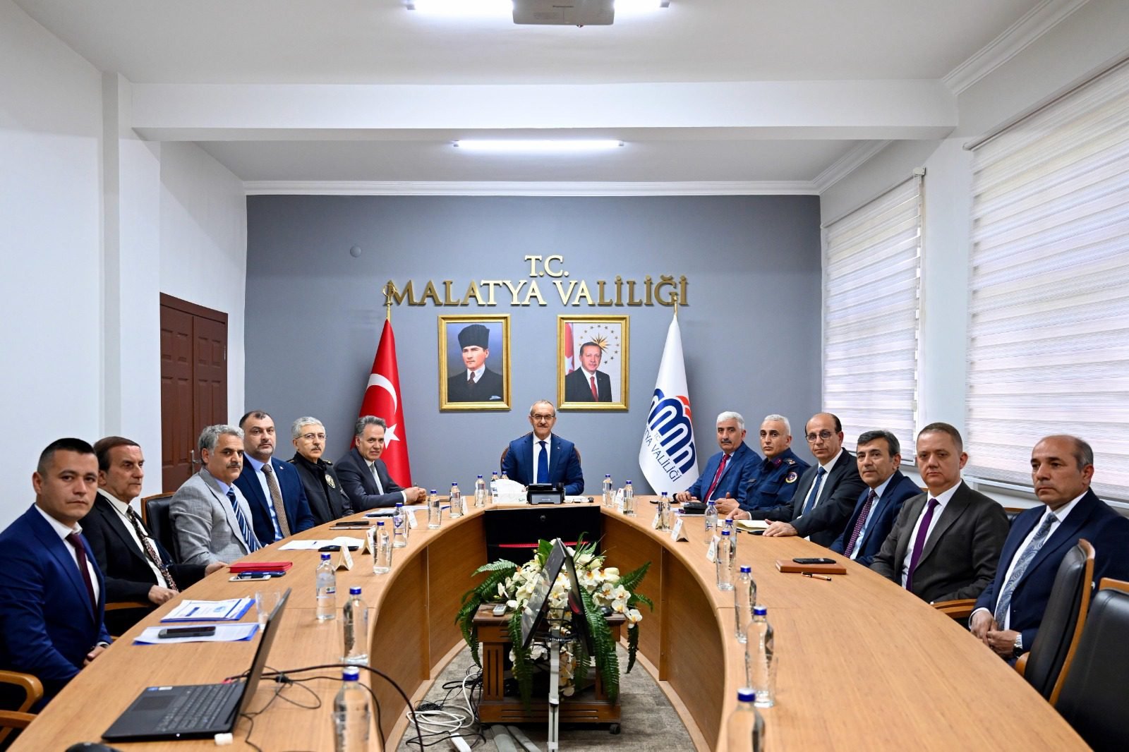 Vali Yavuz Başkanlığında Üniversite Güvenlik Toplantısı Gerçekleştirildi 1