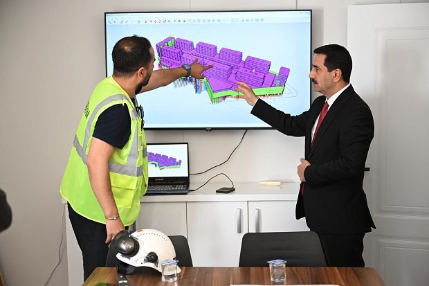 Ali Aladağ…:Malatya Olay…:
Battalgazi Belediye Başkanı Bayram Taşkın, eski hal binası