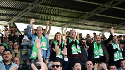 Ali Aladağ…:Malatya Olay…:
Son dakika…Sıcak haber…Günün en güzel haber....Malatya Yeşilyurtspor, şampiyonluk