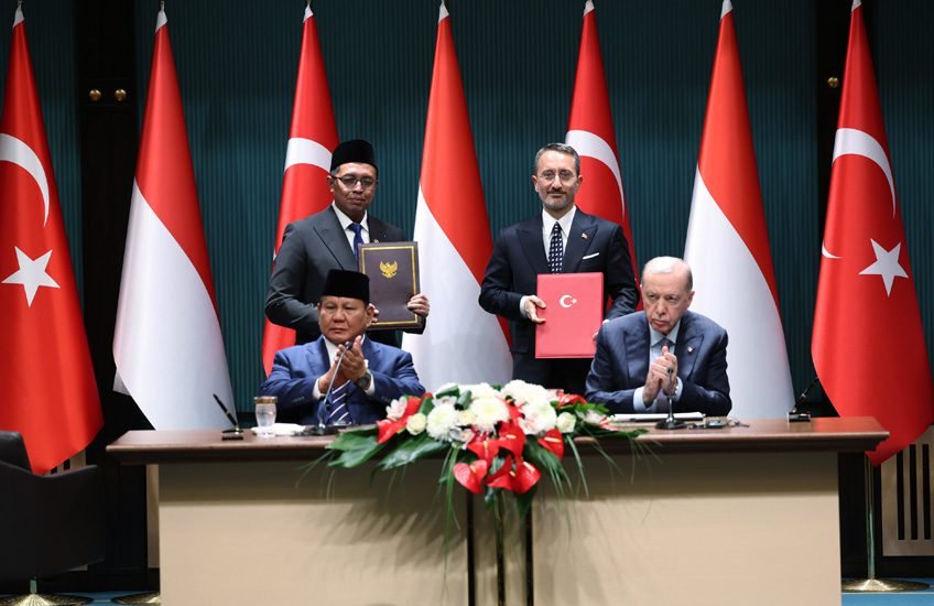 Ali Aladağ…:Malatya Olay…:
Cumhurbaşkanı Recep Tayyip Erdoğan “Endonezya ile ticaret hacmimizi