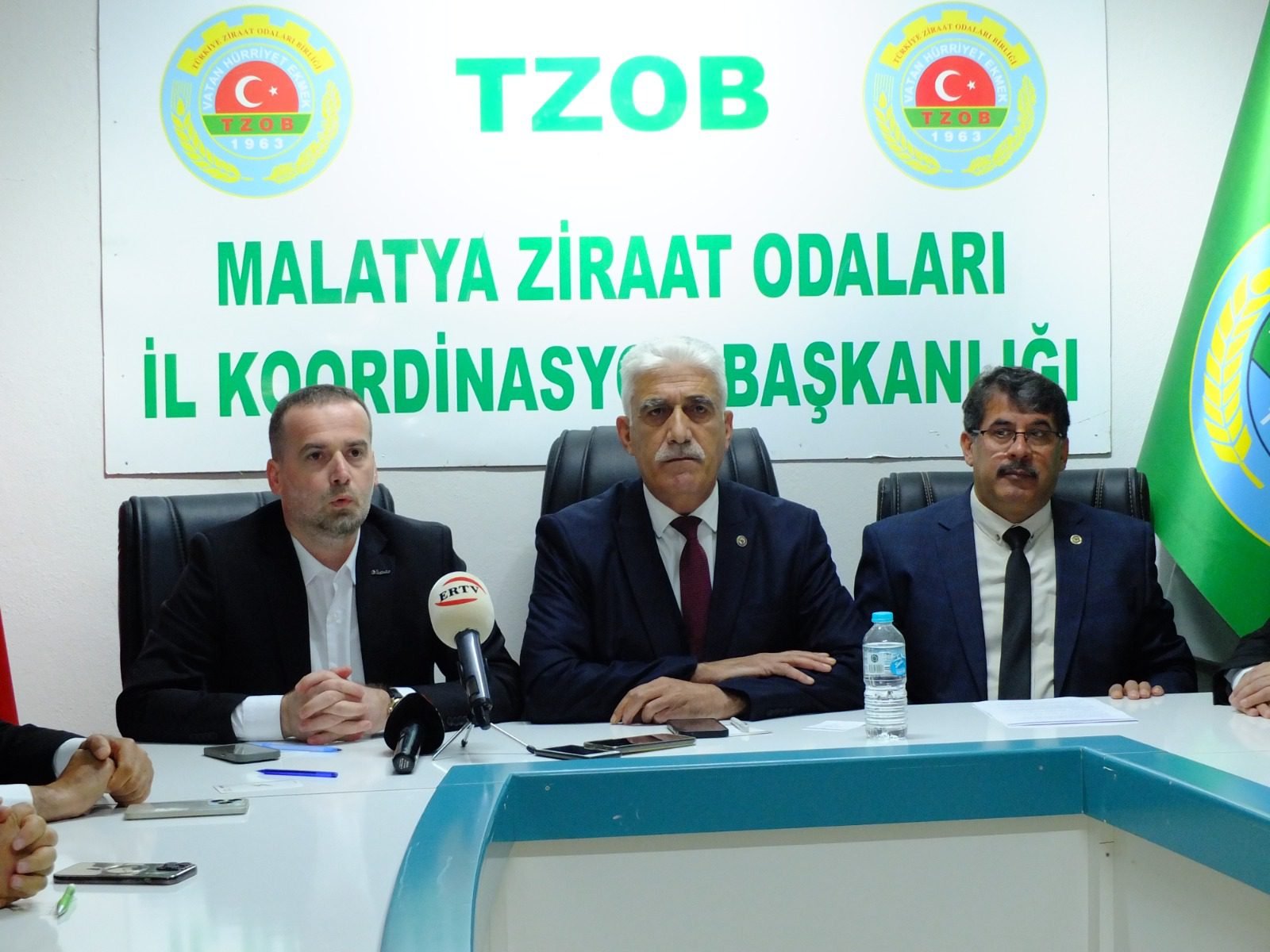 Ali Aladağ…:Malatya Olay…:
Gündem Özel…:Ziraat Odası Başkanı Yunus Kılınç ve MAGİNDER