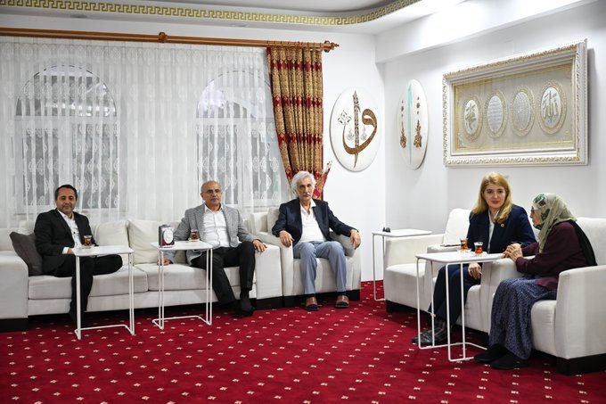 Ali Aladağ…:Malatya Olay…:
Siyasette güzel haber…AK Parti heyetinden 22. Ve 23.