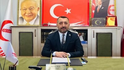 Yeniden Refah Partisi Malatya İl Başkanı Burhan Kılıç,CHP Genelbaşkanı Özgür