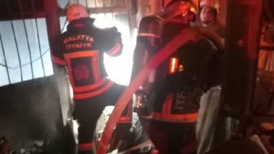 Uğur Hanbey Aladağ…:Malatya Olay…:
Son dakika…Sıcak haber… Malatya’nın Yeşilyurt ilçesi Çavuşoğlu