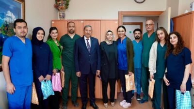 Uğur Hanbey Aladağ…:Malatya Olay…:
Sağlık çalışanlarını unutmayan ve görevleri başında ziyaret