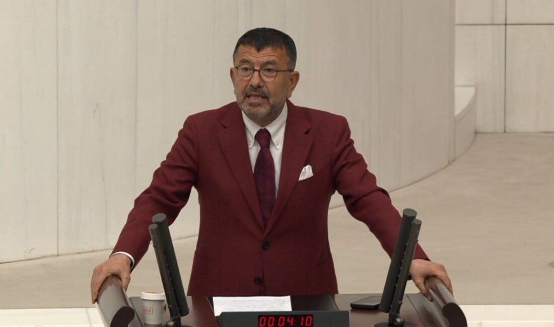 Ali Aladağ…:Malatya Olay Haber...:
Veli Ağbaba, “Enflasyon almış başını gidiyor; beton