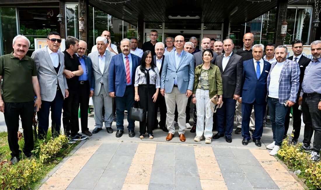 Uğur Hanbey Aladağ…:Malatya Olay Haber…:
Yeşilyurt Belediye Başkanı Prof. Dr. İlhan