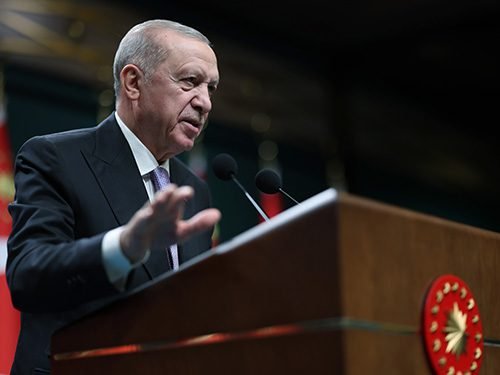 Ali Aladağ…: Malatya Olay Haber…:
Cumhurbaşkanı Recep Tayyip Erdoğan, Cumhurbaşkanlığı Külliyesinde