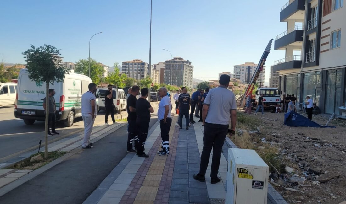 Uğur Hanbey Aladağ…:Malatya Olay…:
Son dakika…Acı haber…: Malatya’da genç bir kız