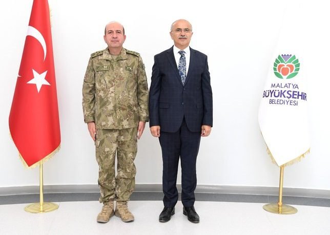 Ali Aladağ…:Malatya Olay….:
Son dakika…Sıcak haber… Merkezi Malatya’da bulunan 2’nci Ordu