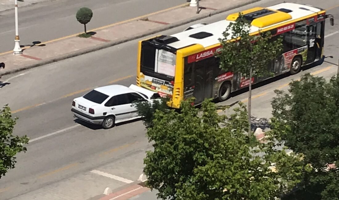 Uğur Hanbey Aladağ…:Malatya Olay Haber…:
Sıcak haber…Malatya’da trafik kazası. Fahri Kayahan