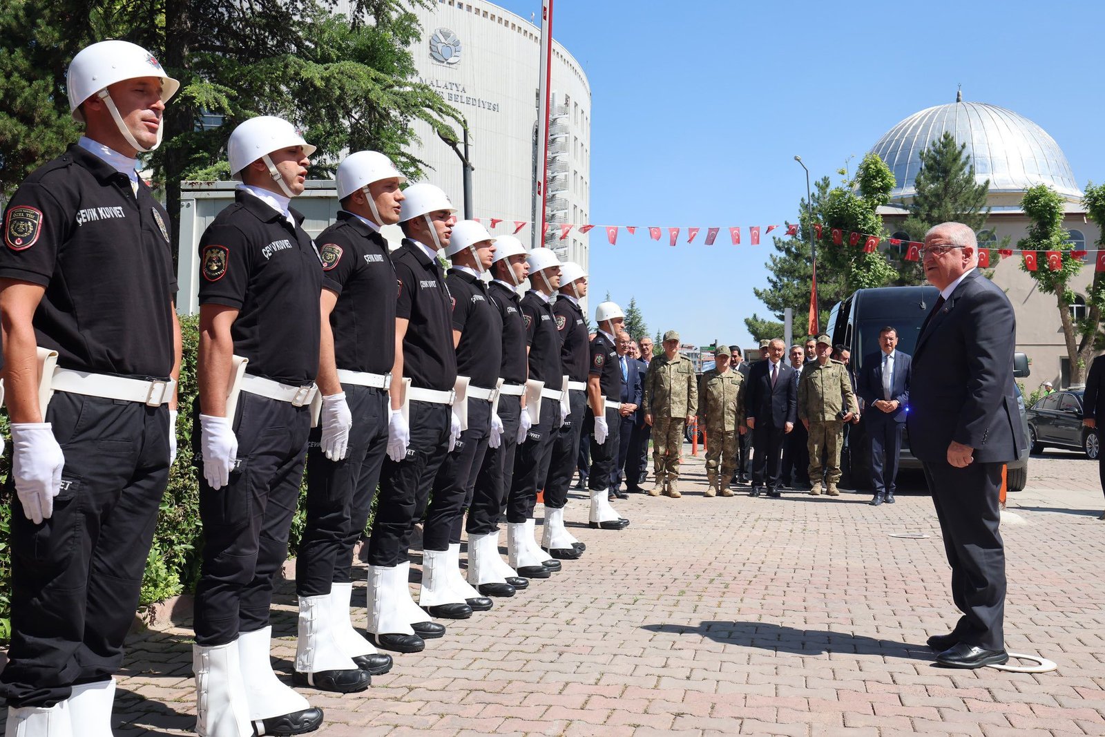 Milli Savunma Bakanı Güler ve TSK Komuta Kademesi Malatya’da 10
