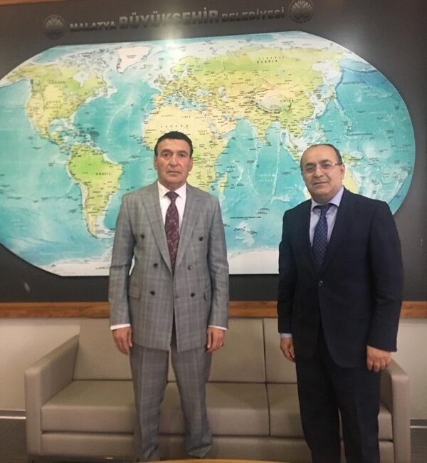 Uğur Hanbey Aladağ…:Malatya Olay Haber…:
Günün Sıcak haberi…Malatya’nın Öz Evladı Dr.