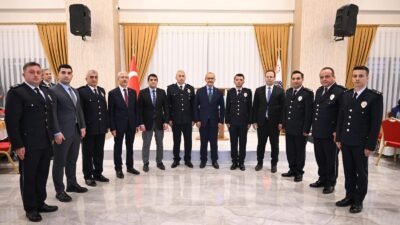 Uğur Hanbey Aladağ…:Malatya Olay Haber…:
Son dakika...Gecenin sıcak haberi…İl Emniyet Müdürlüğü’nün