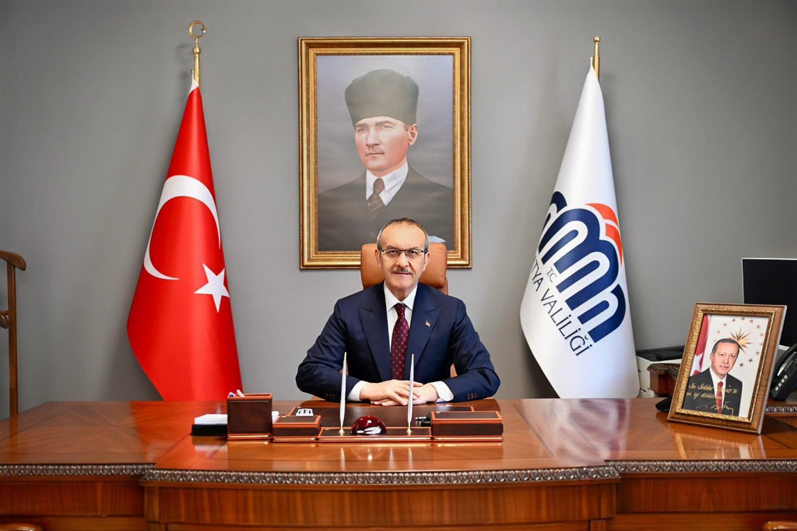 Vali Yavuz ‘dan Gazeteciler ve Basın Bayramı Kutlama Mesajı 2 Vali Yavuz ‘dan Gazeteciler ve Basın Bayramı Kutlama Mesajı 1
