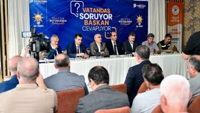 Uğur Hanbey Aladağ…:Malatya Olay Haber…:
‘Vatandaş Soruyor, Başkan Cevaplıyor’ toplantısında konuşan