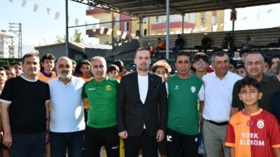 Ali Aladağ…:Malatya Olay Haber…:
Malatya Yeşilyurt Spor Kulübü tarafından düzenlenen Gençler