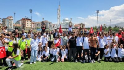 Uğur Hanbey Aladağ…:Malatya Olay Haber…:
8 öğrenci birinci oldu...Milli Liselere Geçiş