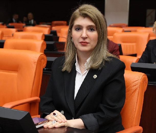 Uğur Hanbey Aladağ…:Malatya Olay Haber…:
Halkın Vekili AK Parti Malatya Milletvekili