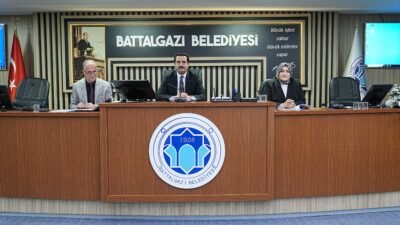 Ali Aladağ…: Malatya Olay Haber…:
Battalgazi Belediye Başkanı Bayram Taşkın, Temmuz