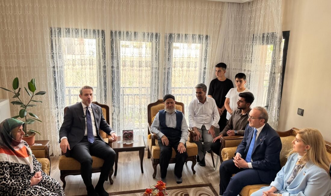 Ali Aladağ…:Malatya Olay Haber…:
Enerji ve Tabii Kaynaklar Bakanı Alparslan Bayraktar