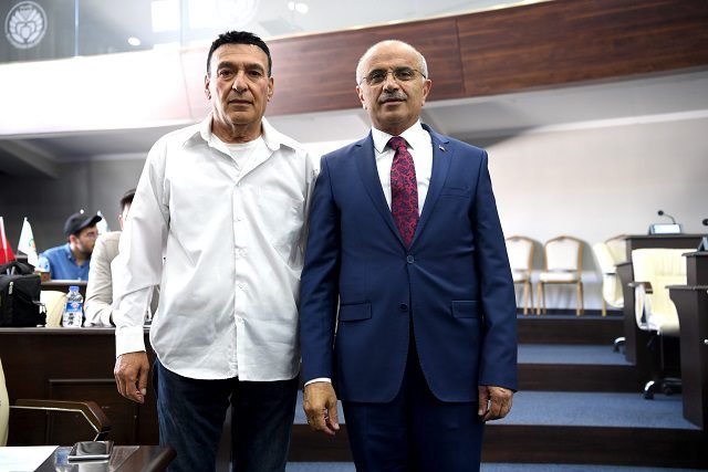 Ali Aladağ…:Malatya Olay Haber…:
Malatya Büyükşehir Belediye Başkanı Sami Er, Milli