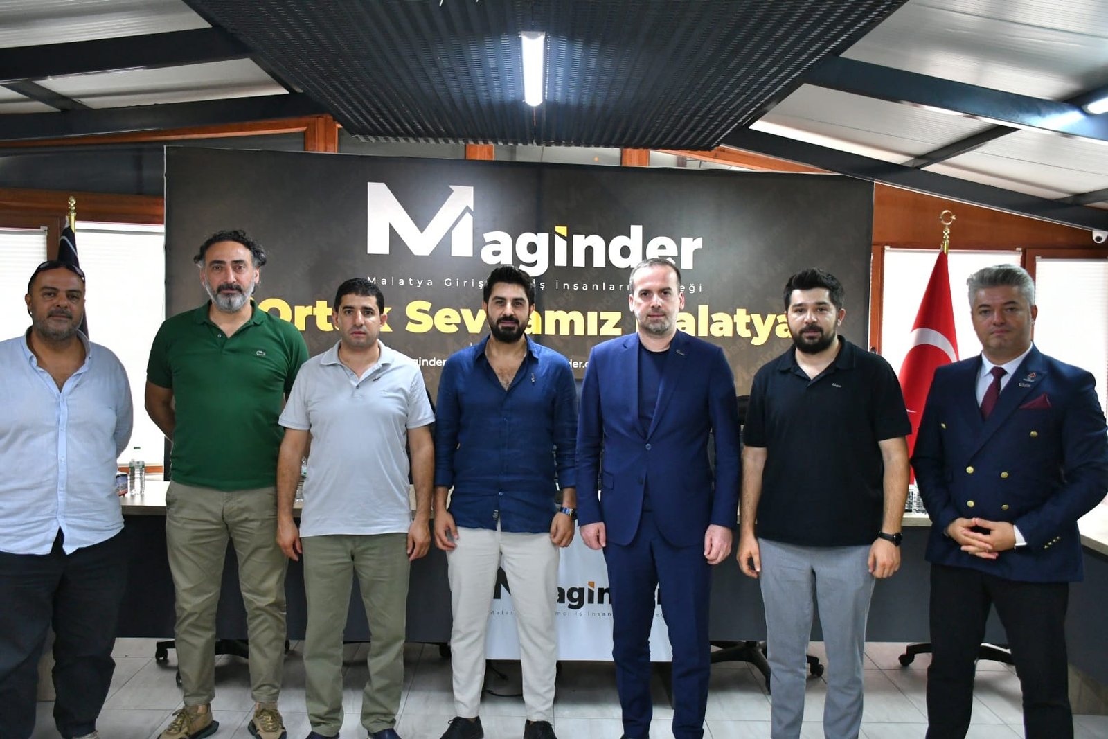 Uğur Hanbey Aladağ…:Malatya Olay Haber…:
Günün gündemi...Sevdası Malatya Olan MAGİNDER’in Kasım