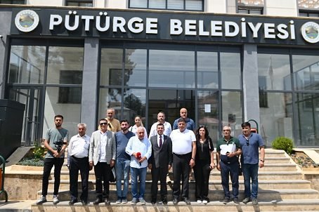 Ali Aladağ…: Malatya Olay Haber…:
Güzel yer…Yani Pütürge… 2020 Elazığ Sivrice