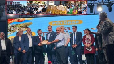 Ali Aladağ…: Malatya Olay Haber…:
Günün öne çıkan haberi...Pütürge’de bal festivaliyle