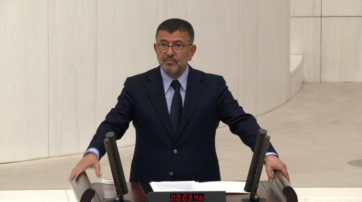 Ağbaba Gündeme Taşıdı... Türkiye'de sahte kayısı şoku 2 Ağbaba Gündeme Taşıdı... Türkiye'de sahte kayısı şoku 1
