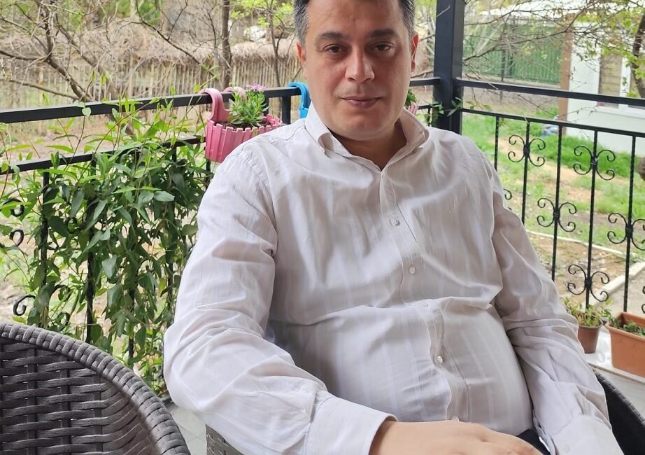 Ali Aladağ…: Malaya Olay Haber…:
Sıcak haber...Yeni Malatyaspor Başkan Yardımcısı ve