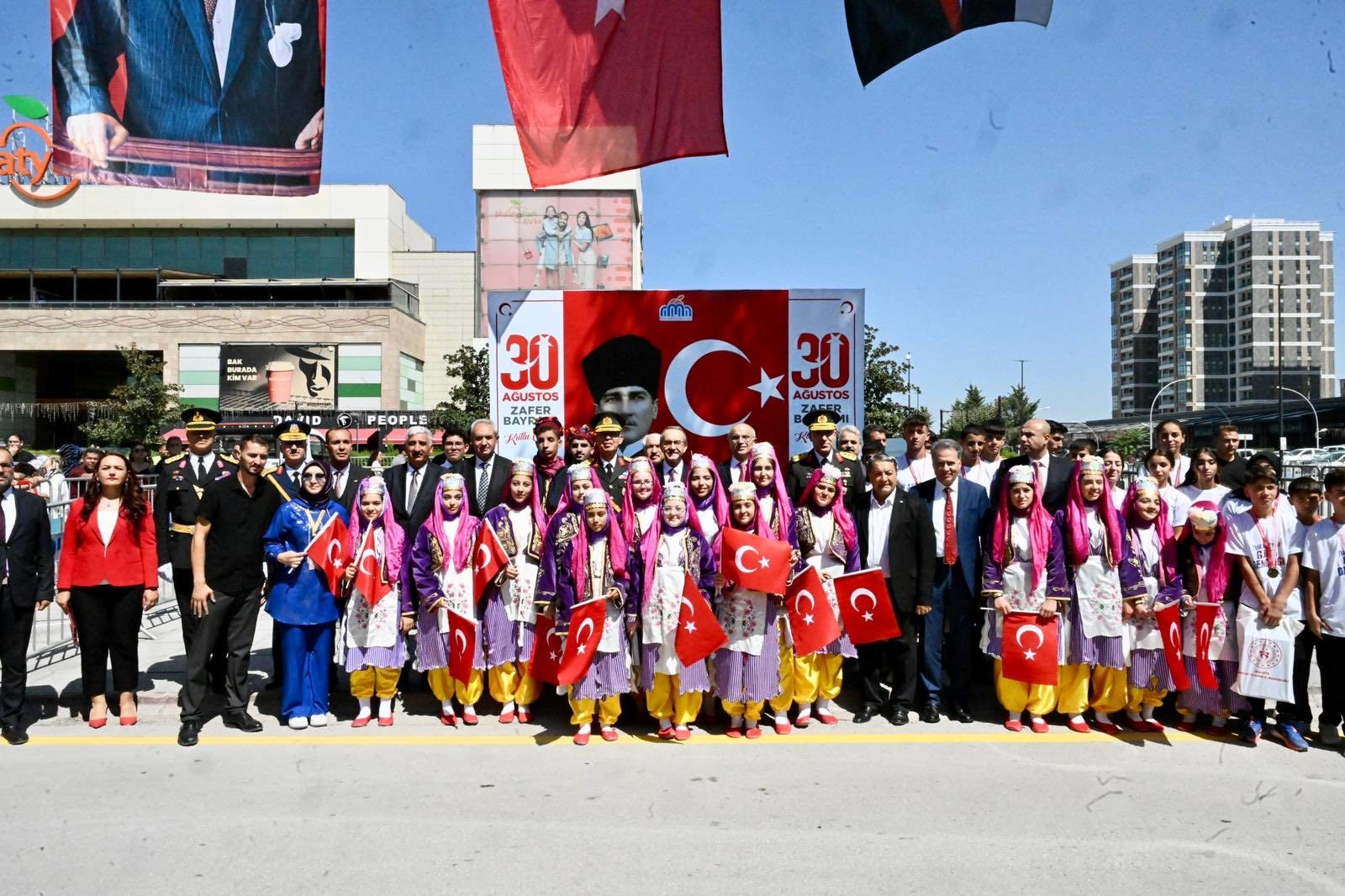 Malatya’da 12.953 öğretmen ve 150.515 öğrenci ders başı yapıyor 3