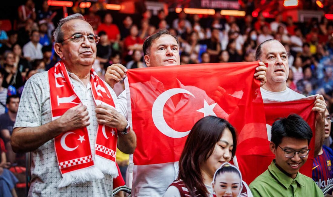 Ali Aladağ…: Malatya Olay Haber…:
Malatyalı Mehmet Akif Üstündağ'la tarih yazılıyor.....A